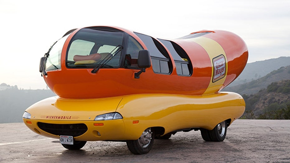 oscar mayer wienermobile