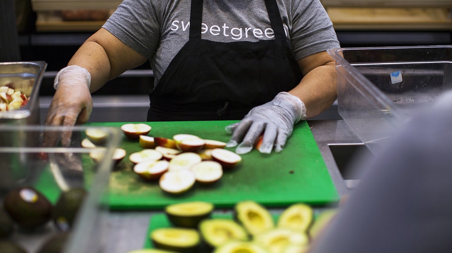 sweetgreen restaurant